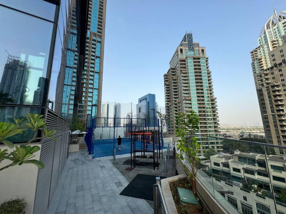 Lux 2Br In Marina Gate With Stunning Views Apartment Dubai Luaran gambar