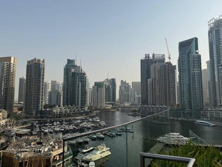 Lux 2Br In Marina Gate With Stunning Views Apartment Dubai Luaran gambar